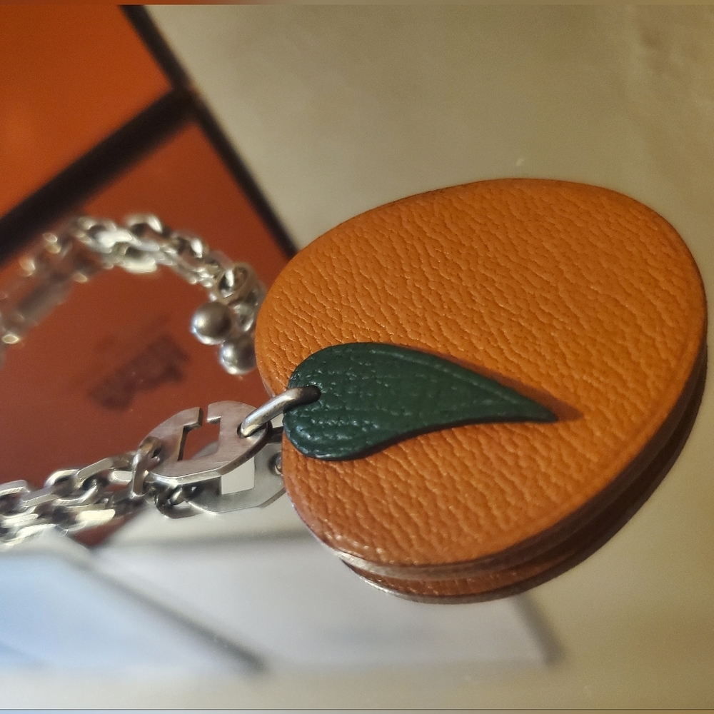 HERMÈS Authentic Chevre Mysore Orange Apricot Fruit Leather Bag Keychain Charm - Picture 5 of 8